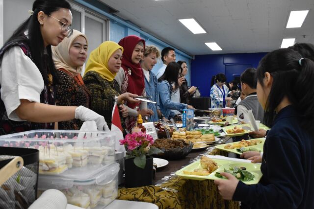 🎊👏A huge thank you to our amazing community; parents, families, friends and embassies for making International Day such a memorable celebration this year! Together, we’ve shown the power of unity through diversity. Here’s to all the cultures that make our little KKFS world beautiful!🌍💙